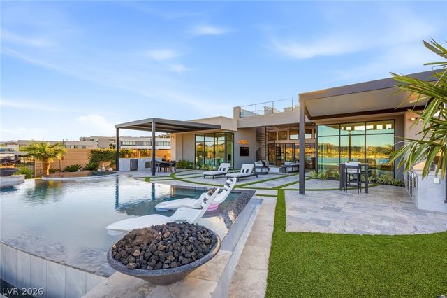 100 Tre Pietre Street, Henderson, NV 89011