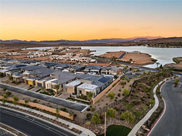 100 Tre Pietre Street, Henderson, NV 89011