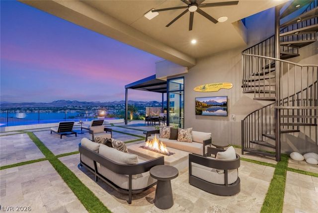 100 Tre Pietre Street, Henderson, NV 89011