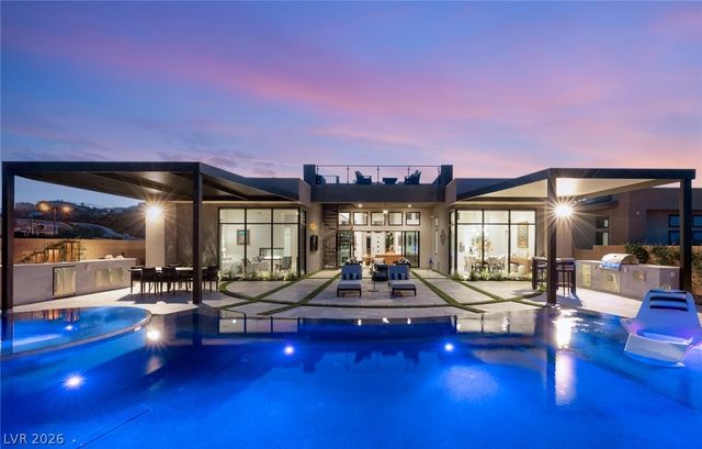 100 Tre Pietre Street, Henderson, NV 89011