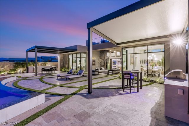 100 Tre Pietre Street, Henderson, NV 89011