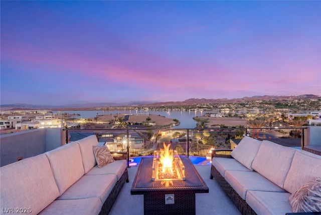 100 Tre Pietre Street, Henderson, NV 89011