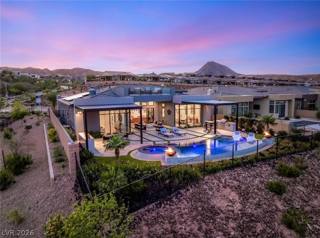 100 Tre Pietre Street, Henderson, NV 89011