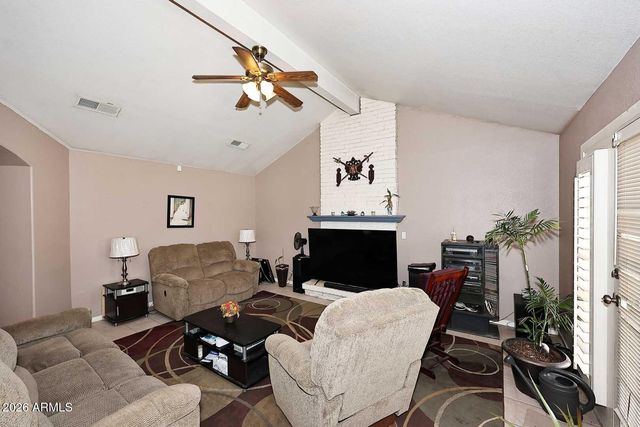 1643 E FAIRVIEW Street, Chandler, AZ 85225