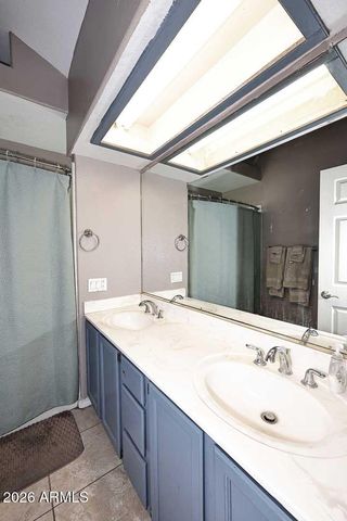 1643 E FAIRVIEW Street, Chandler, AZ 85225