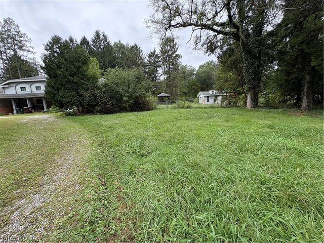 20 Harmony Hills Drive, Akron, OH 44321