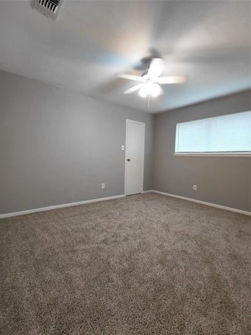 7902 Birchbark Drive, Humble, TX 77338