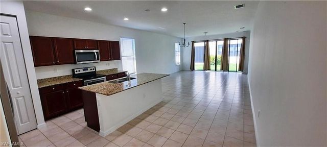 5542 Useppa DR, Ave Maria, FL 34142