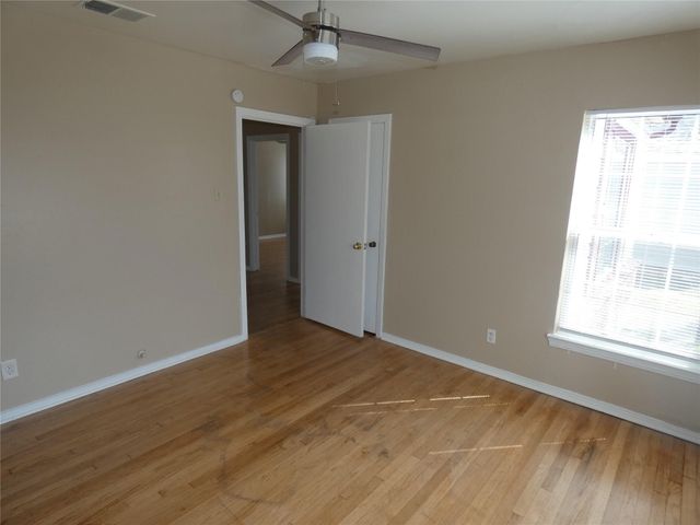 11819 Broadmoor Drive, Dallas, TX 75218