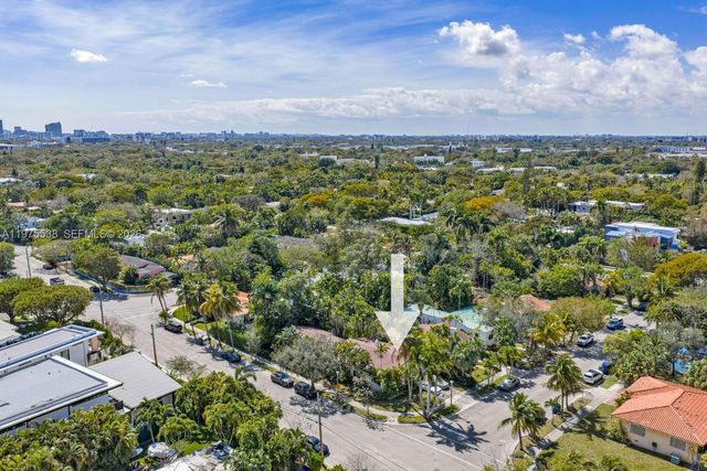 7630 NE 8th Ave, Miami, FL 33138