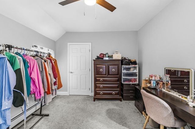 26 Oak St, New Bedford, MA 02740