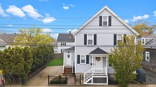 26 Oak St, New Bedford, MA 02740