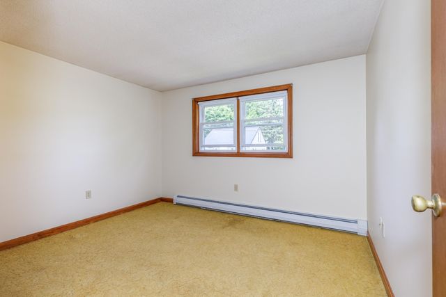 90 Dawson Avenue, Manchester, NH 03104