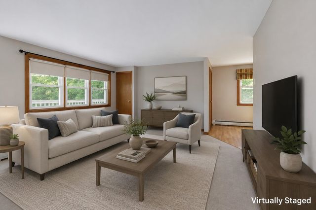 90 Dawson Avenue, Manchester, NH 03104