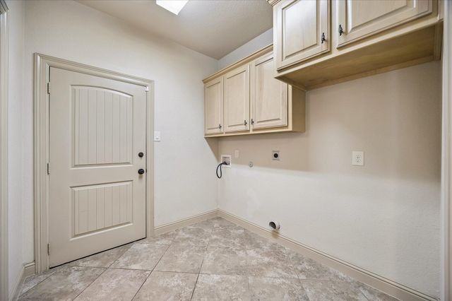 1091 Caney Trail Drive, Wharton, TX 77488