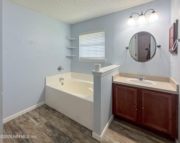 2946 LONGLEAF RANCH Circle, Middleburg, FL 32068