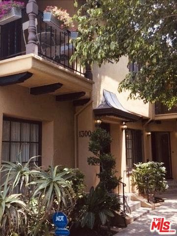 1302 S Orange Drive, Los Angeles, CA 90019