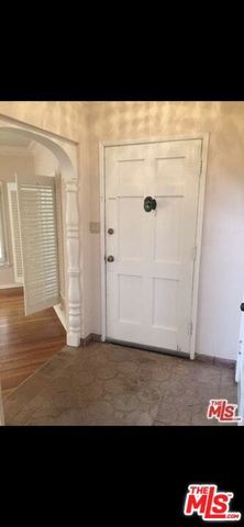 1302 S Orange Drive, Los Angeles, CA 90019