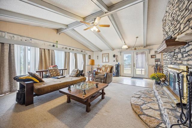 537 Leisure LN, Cedar Creek, TX 78612