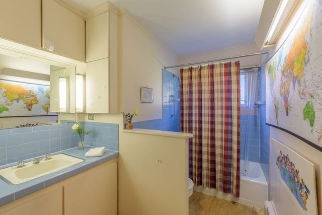 41 Arnold Rd, Pelham, MA 01002