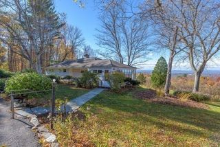 41 Arnold Rd, Pelham, MA 01002