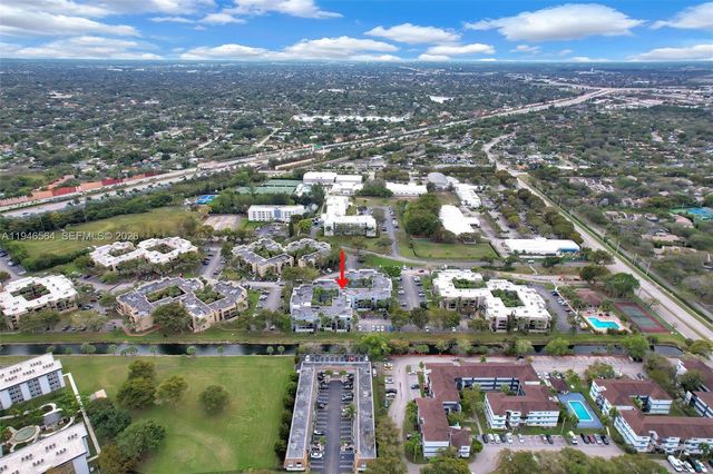 10825 SW 112th Ave 216, Miami, FL 33176