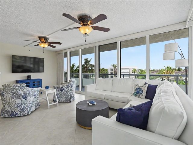 3554 Ocean Drive 302S, Vero Beach, FL 32963