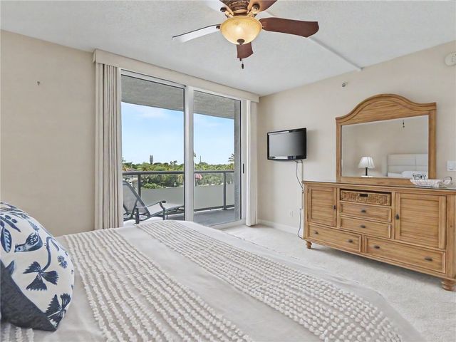 3554 Ocean Drive 302S, Vero Beach, FL 32963
