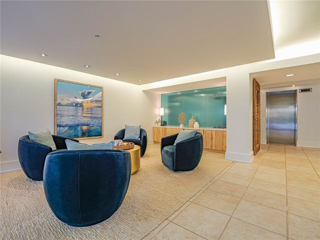 3554 Ocean Drive 302S, Vero Beach, FL 32963