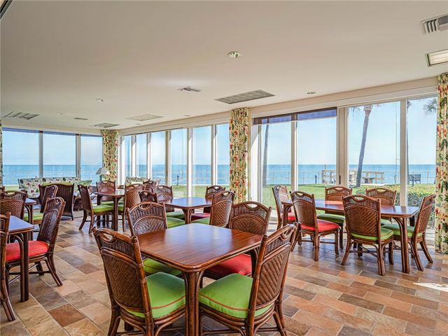 3554 Ocean Drive 302S, Vero Beach, FL 32963