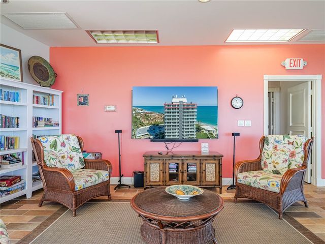 3554 Ocean Drive 302S, Vero Beach, FL 32963