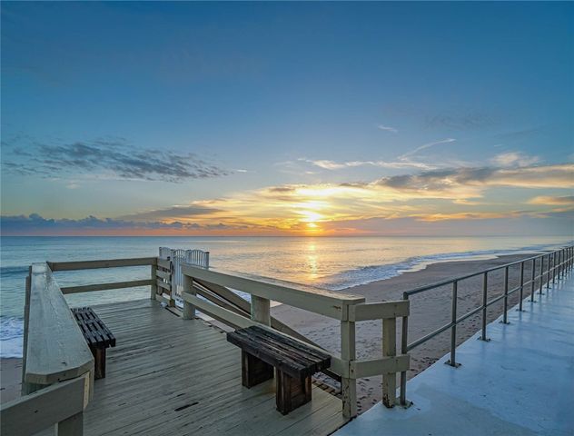 3554 Ocean Drive 302S, Vero Beach, FL 32963
