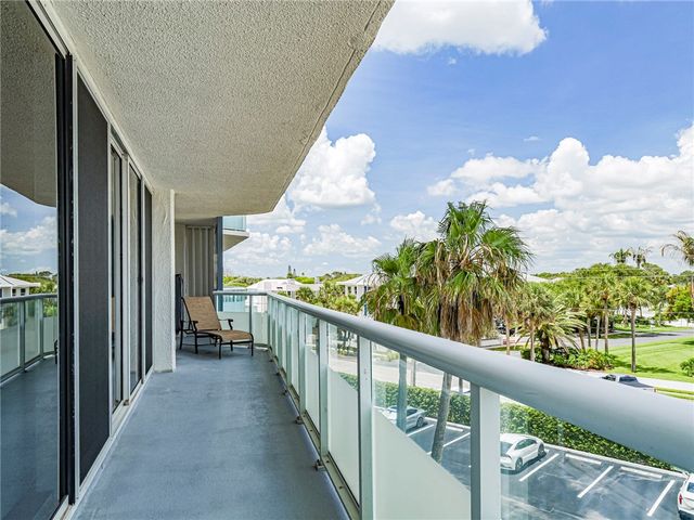 3554 Ocean Drive 302S, Vero Beach, FL 32963