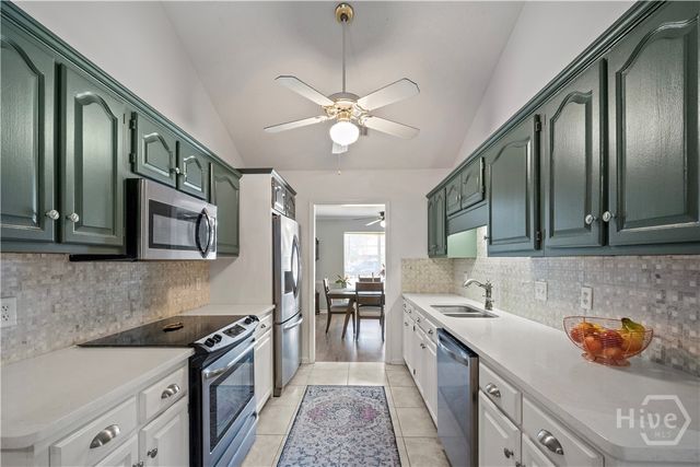 521 Bennington Court, Hinesville, GA 31313