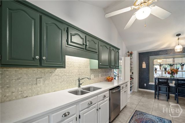 521 Bennington Court, Hinesville, GA 31313