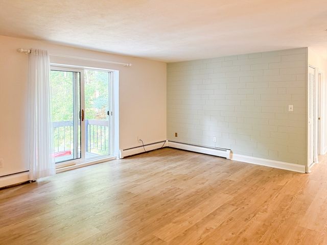 599 Old West Central St D11, Franklin, MA 02038