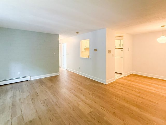 599 Old West Central St D11, Franklin, MA 02038