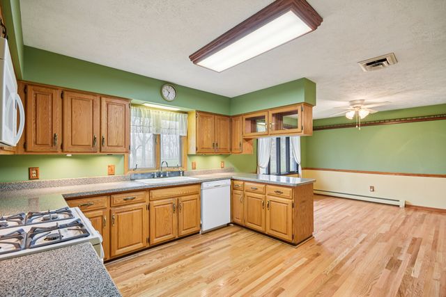 407 Ottawa Street, Morris, IL 60450