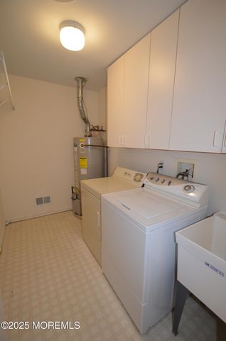 2976 Fieldcrest Lane, Toms River, NJ 08755