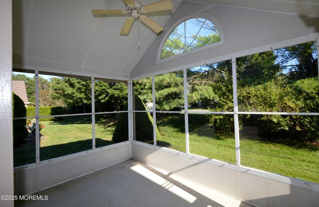 2976 Fieldcrest Lane, Toms River, NJ 08755