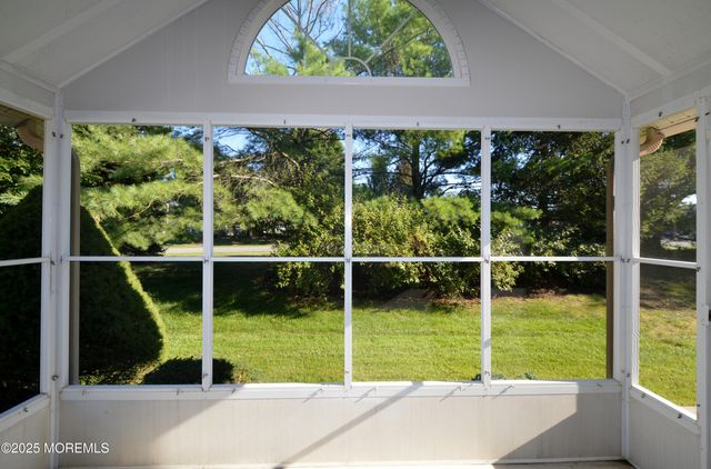 2976 Fieldcrest Lane, Toms River, NJ 08755