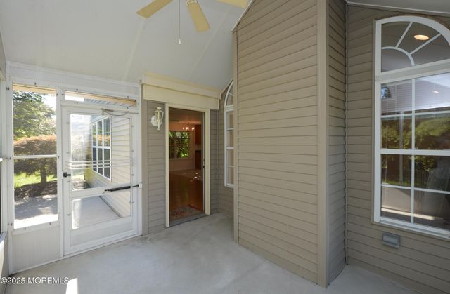 2976 Fieldcrest Lane, Toms River, NJ 08755