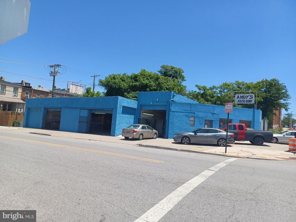 2032 W LEXINGTON STREET, Baltimore, MD 21223