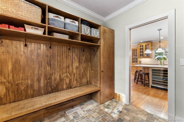 1 Elmdorf Drive, Scarsdale, NY 10583