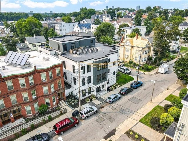 173 Magnolia St 5, Boston, MA 02125