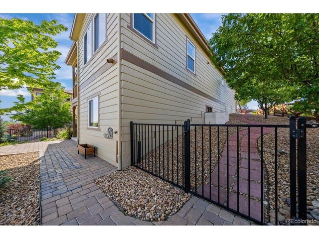 12345 Sandstone Ct, Broomfield, CO 80021