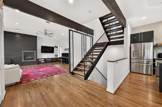 2717 Morrison Street B, Houston, TX 77009