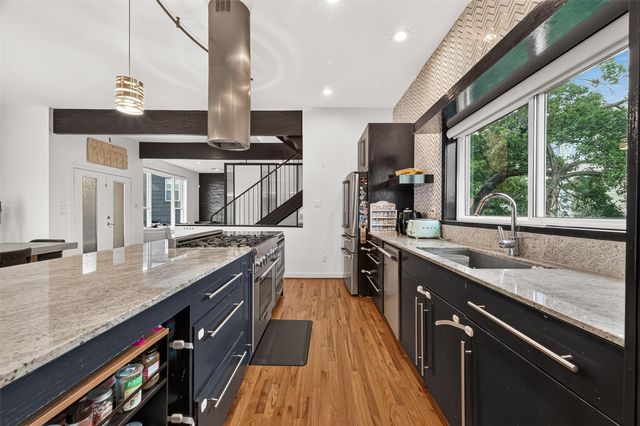2717 Morrison Street B, Houston, TX 77009