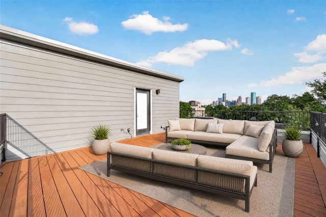 2717 Morrison Street B, Houston, TX 77009