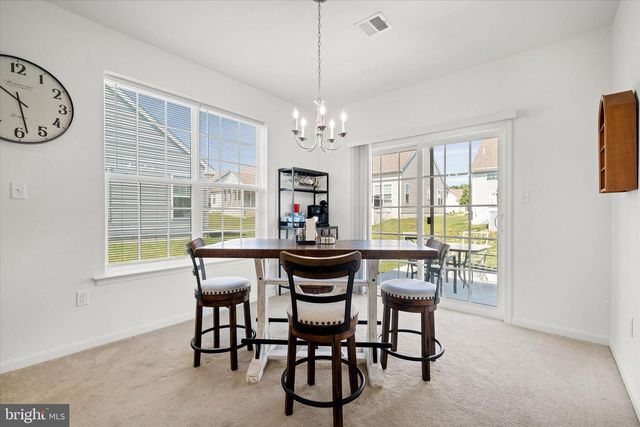 125 E CLARENDON DR, Smyrna, DE 19977